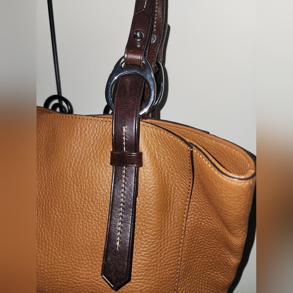 Dooney And Bourke Pebble Leather Brown Caramel Satchel Shoulder Purse - Picture 3 of 8